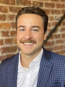 Justin Niederklein Headshot